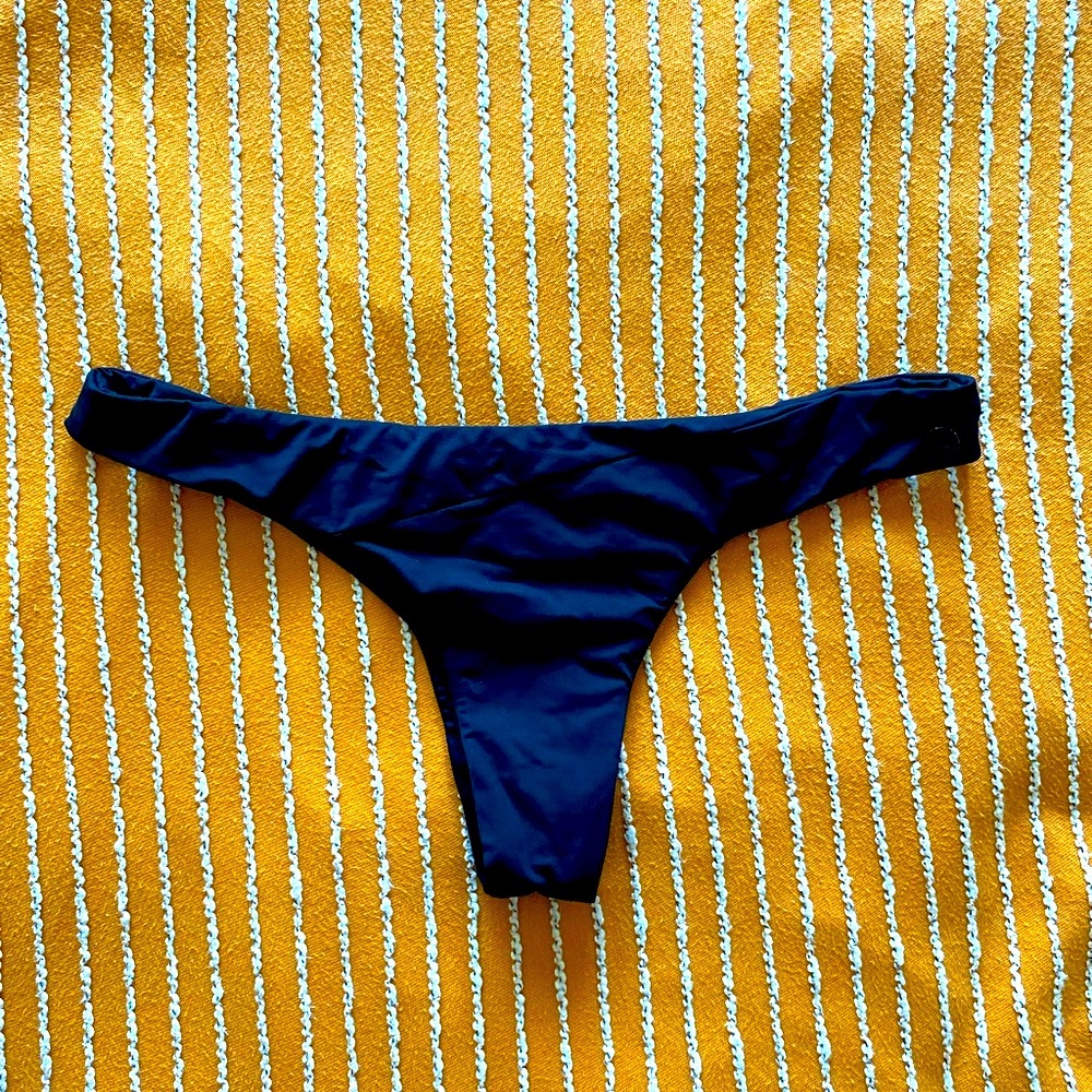 Volcom Seamless Cheeky Bikini Bottoms